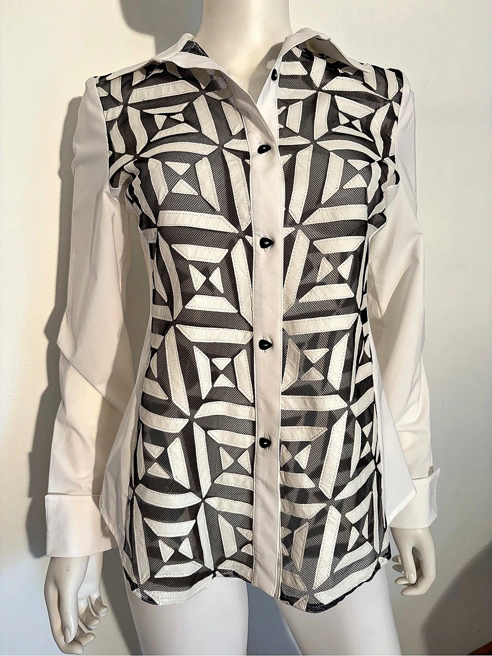#1015 Joseph Ribkoff Style 193305 Geometric Button Down in Black & White Size Me